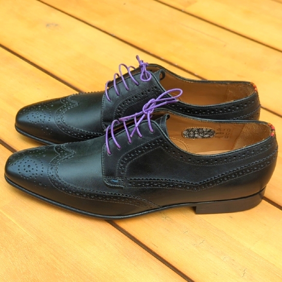 Paul Smith Elegant Black Brogue Dress Shoes  Purple Laces - Size 8 Uk Size 9 US - Picture 1 of 9